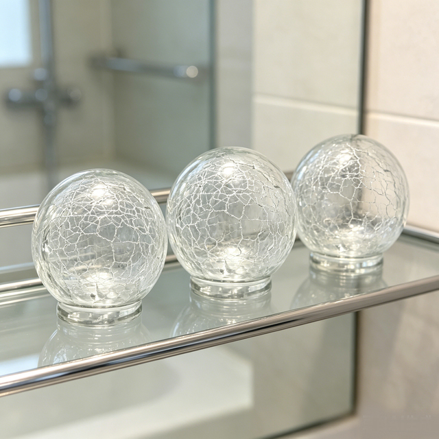 Crackle-finish Spherical Glass Light Bulb Shade for Wedding And Christmas Decorations.